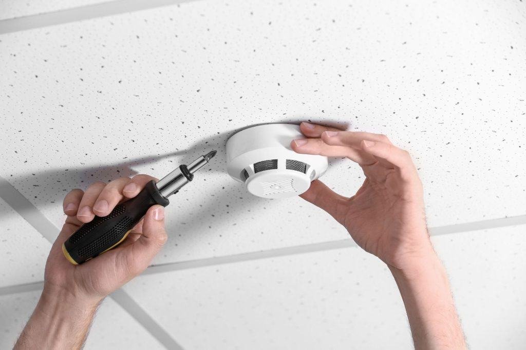 Ensuring Fire Safety with Proper Smoke Detector Installation img 1024x683